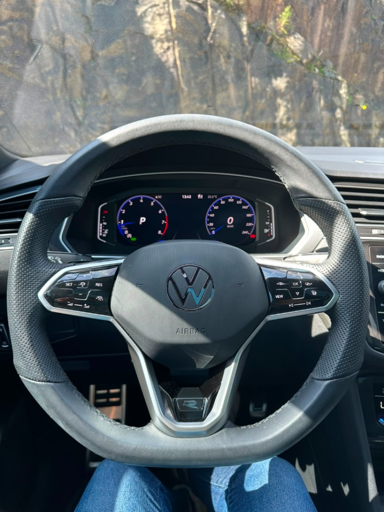 volkswagen tiguan 2.0 300 tsi gasolina allspace r-line automatico 4p 202417