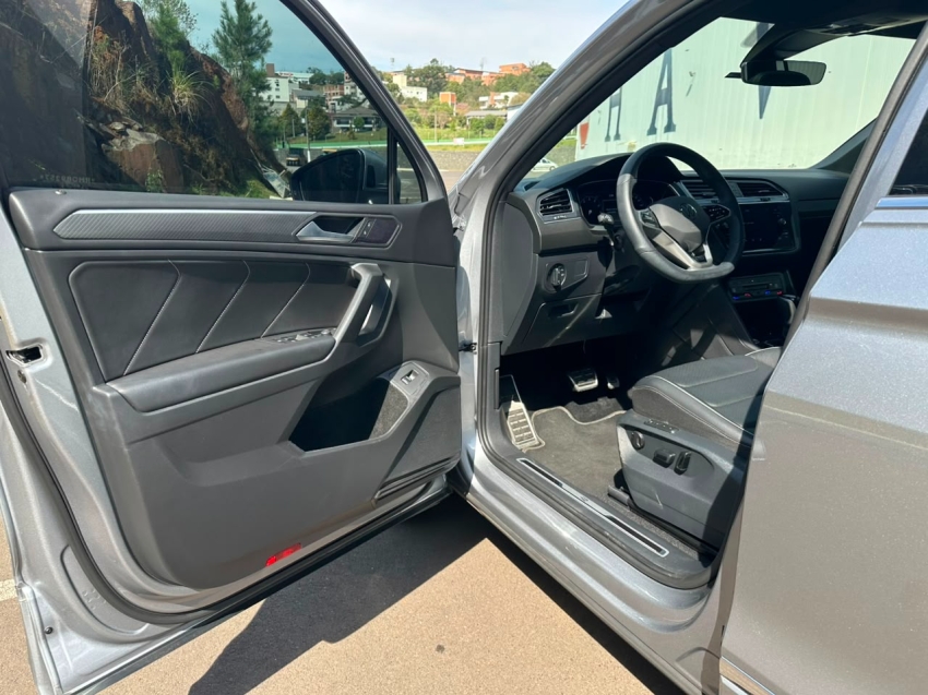 volkswagen tiguan 2.0 300 tsi gasolina allspace r-line automatico 4p 20249