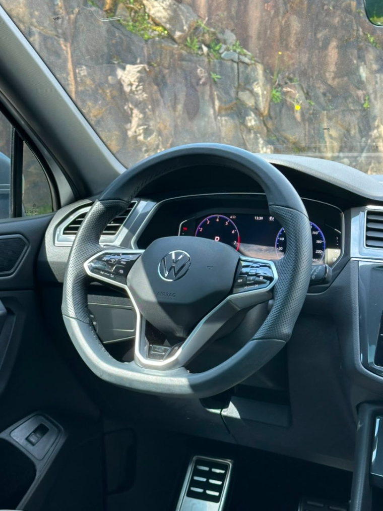 volkswagen tiguan 2.0 300 tsi gasolina allspace r-line automatico 4p 20248