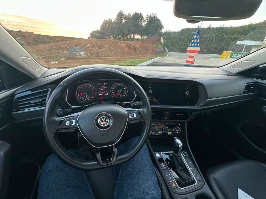 volkswagen jetta 1.4 250 tsi total flex comfortline tiptronic 4p automatico 201820
