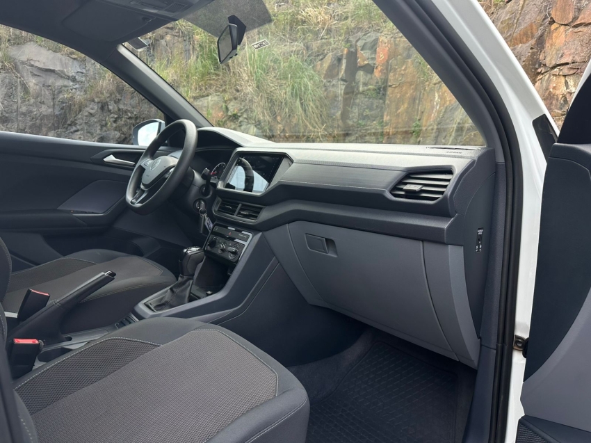 volkswagen t-cross 1.0 200 tsi total flex sense automatico 4p 202210