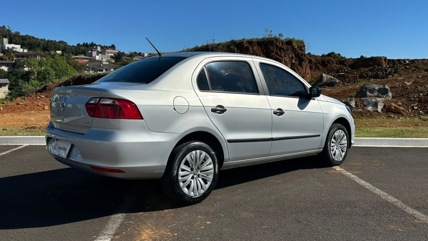 volkswagen voyage 1.6 16v msi totalflex 4p automatico flex 202112