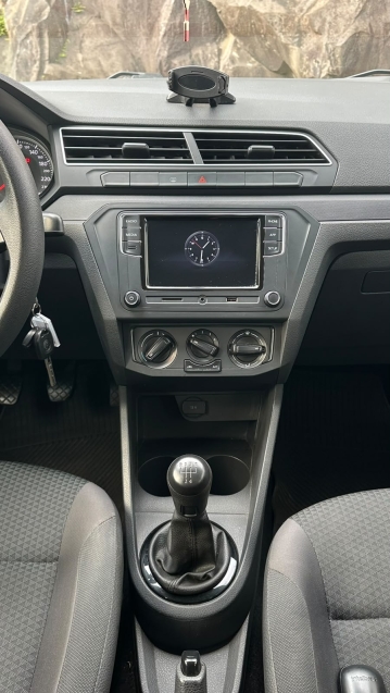 volkswagen voyage 1.6 msi totalflex trendline 4p manual gasolina 201810
