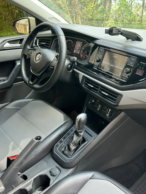 volkswagen polo 1.0 200 tsi comfortline automatico flex 4p 202015