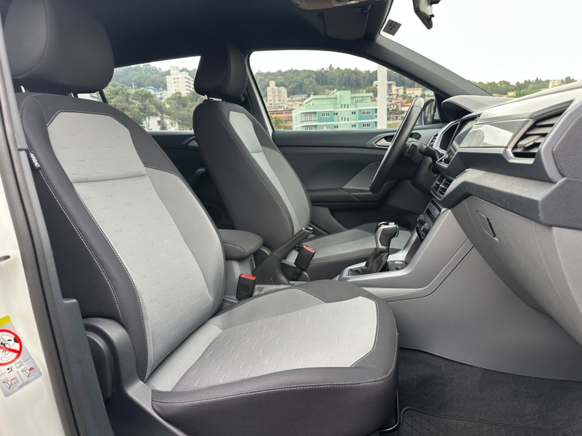 volkswagen t-cross 1.0 200 tsi total flex comfortline automatico 4p 202112