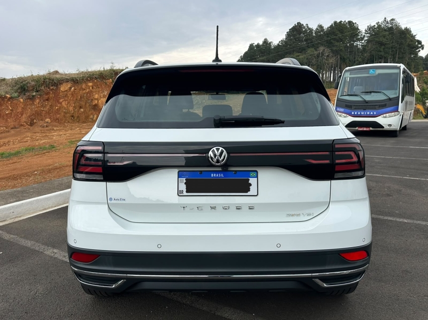 volkswagen t-cross 1.0 200 tsi total flex comfortline automatico 4p 20215