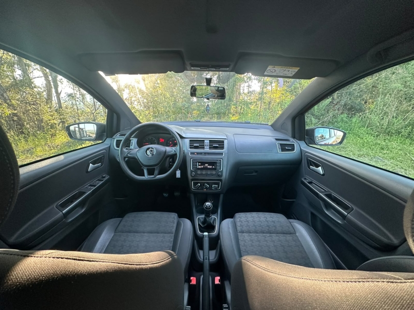 volkswagen fox 1.0 mpi track 12v flex 4p manual 201711