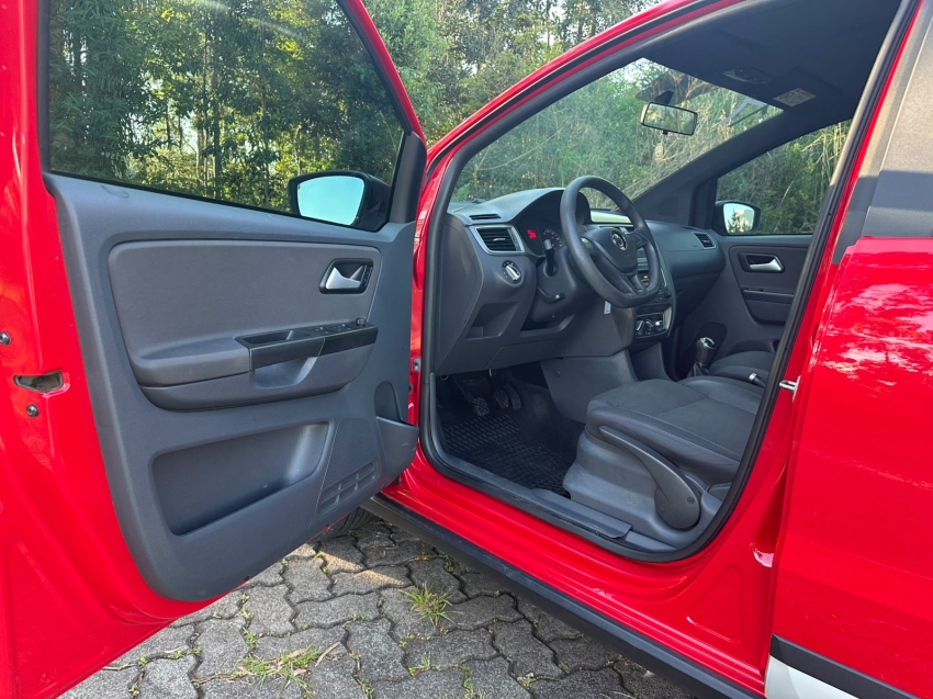 volkswagen fox 1.0 mpi track 12v flex 4p manual 20174