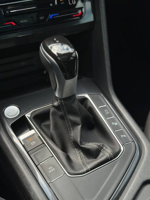 volkswagen tiguan 2.0 300 tsi gasolina allspace r-line automatico 4p 202417