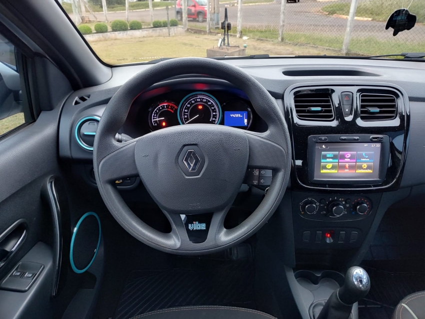 sandero expression vibe 1.0 - 2018