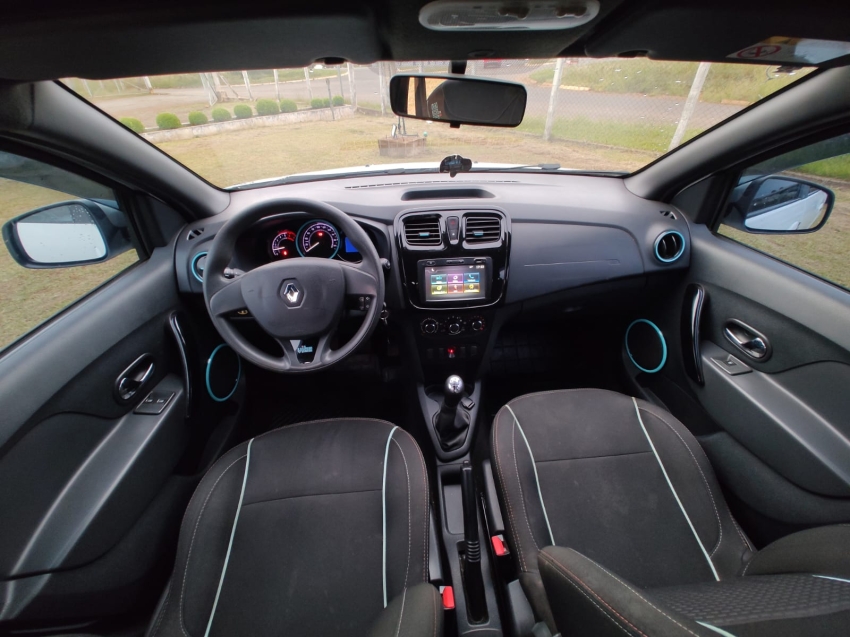 sandero expression vibe 1.0 - 2018