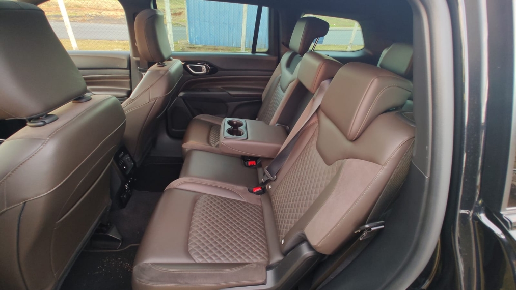 jeep commander overland 2.0 tdi - 2023