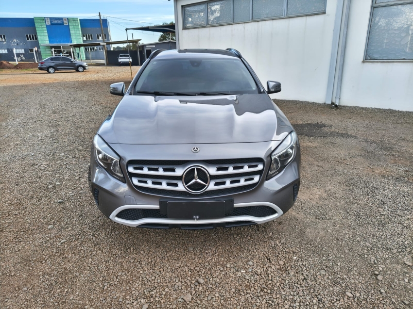 gla 200 style 1.6 turbo - 20191