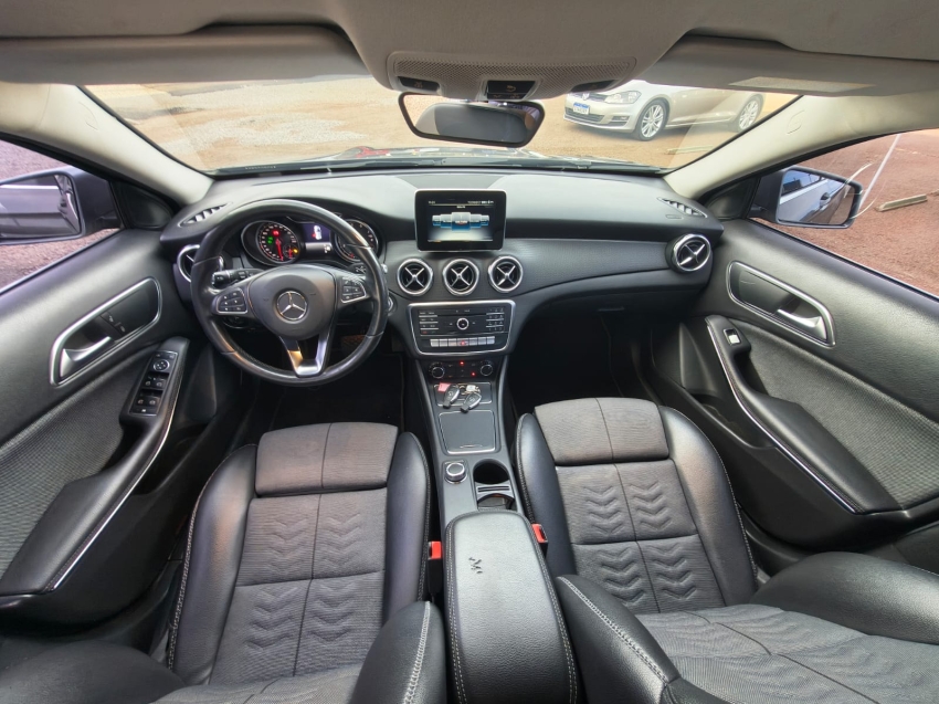 gla 200 style 1.6 turbo - 201911