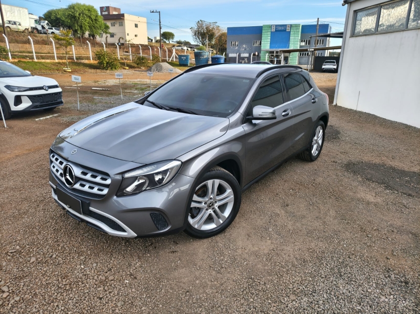 gla 200 style 1.6 turbo - 2019