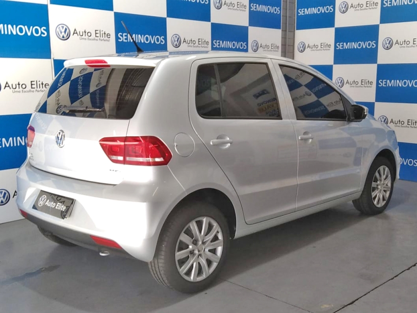 volkswagen fox 1.0 mpi trendline 12v flex 4p manual 2017