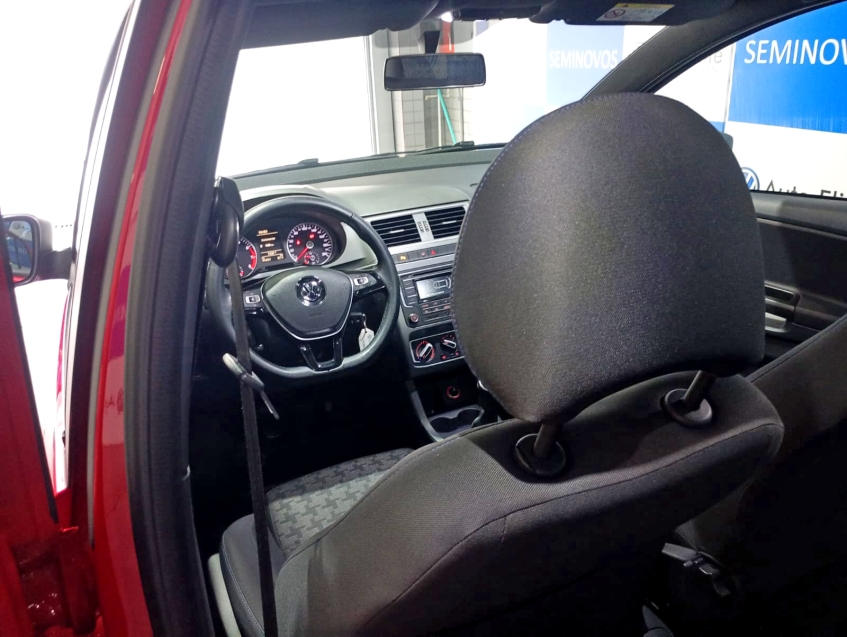 volkswagen fox 1.0 mpi track 12v flex 4p manual 2017
