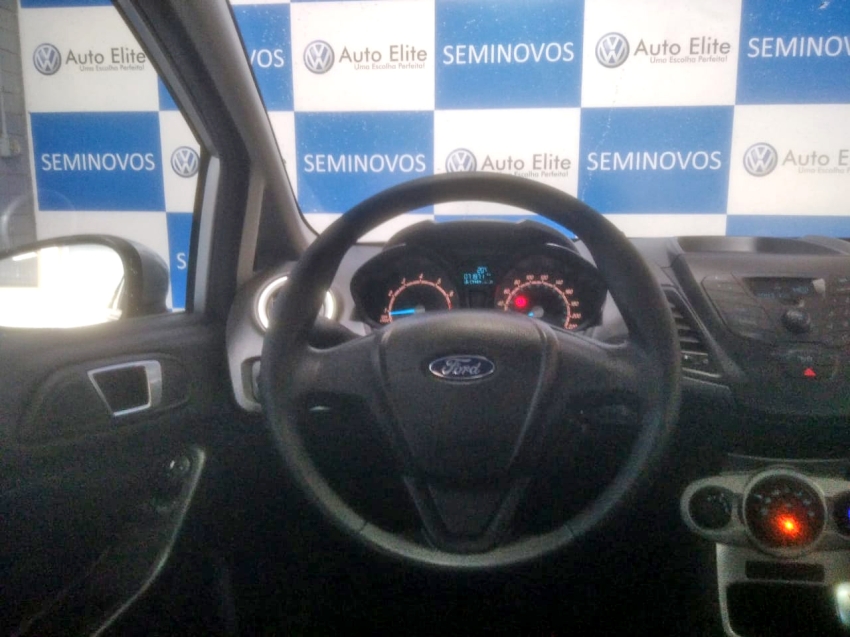 ford fiesta 1.5 se hatch 16v flex 4p manual automatico 2015