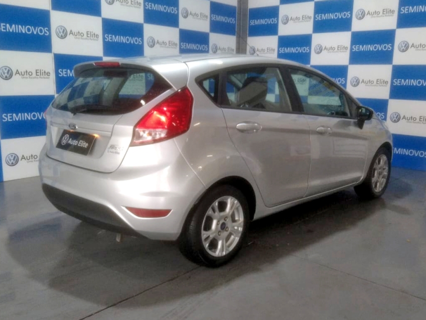 ford fiesta 1.5 se hatch 16v flex 4p manual automatico 2015