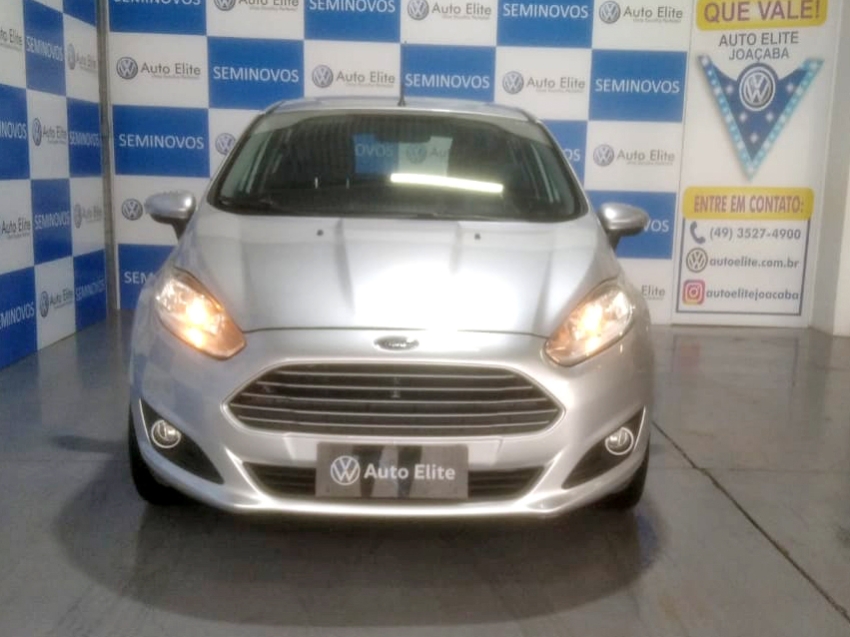 ford fiesta 1.5 se hatch 16v flex 4p manual automatico 2015 ford fiesta 1.5 se hatch 16v flex 4p manual automatico 2015