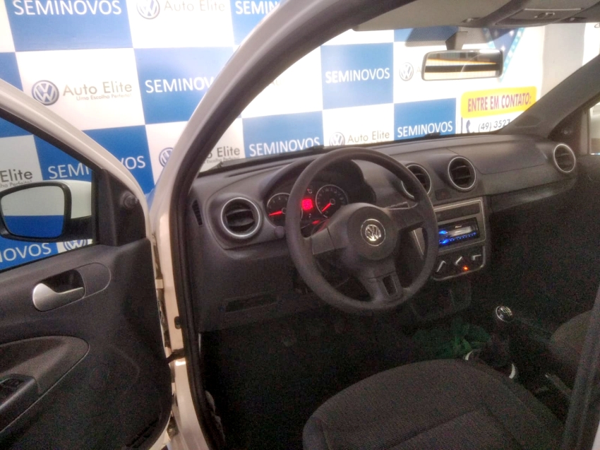 volkswagen saveiro 1.6 mi cs 8v flex 2p manual g.vi 2014