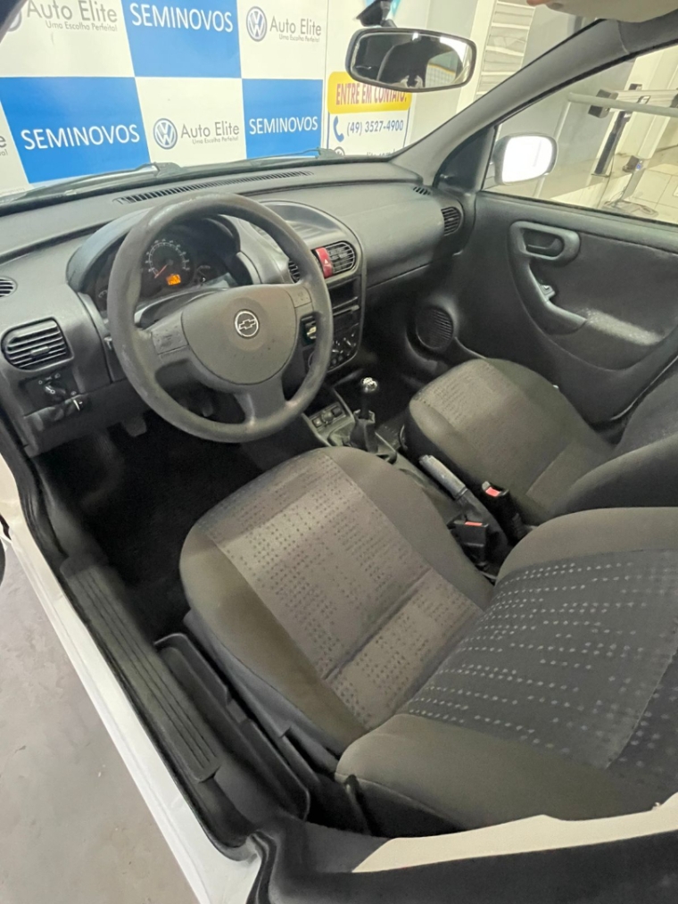 chevrolet corsa 1.4 mpfi maxx 8v flex 4p manual 201210 chevrolet corsa 1.4 mpfi maxx 8v flex 4p manual 201210