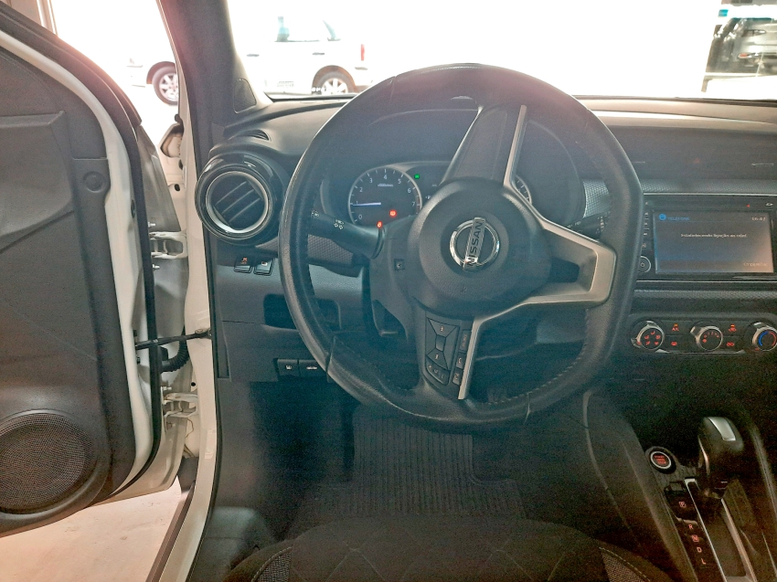 nissan kicks 1.6 16v flexstart sv 4p xtronic flex automatico 201819