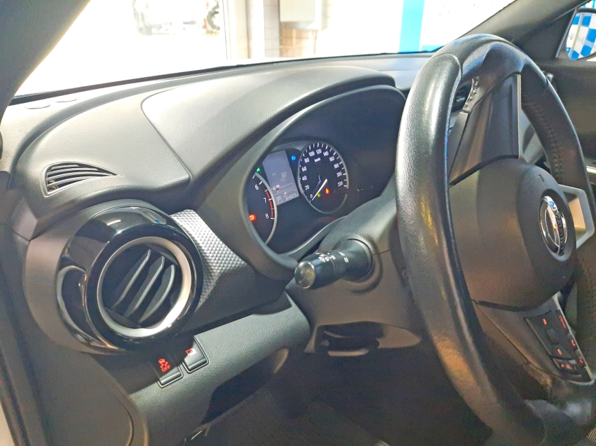 nissan kicks 1.6 16v flexstart sv 4p xtronic flex automatico 20189