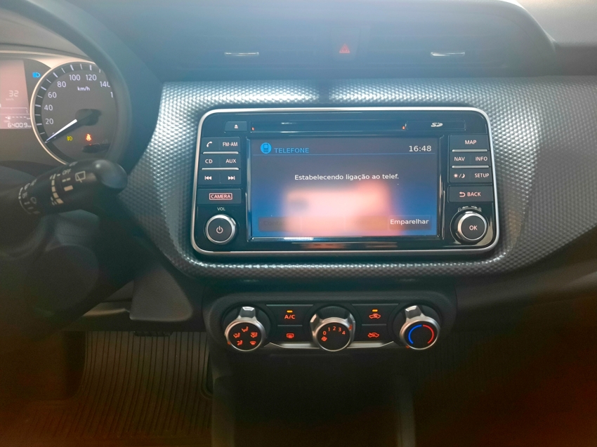 nissan kicks 1.6 16v flexstart sv 4p xtronic flex automatico 201825