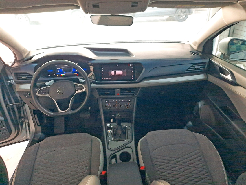 volkswagen taos 1.4 250 tsi total flex comfortline automatico 4p 202219