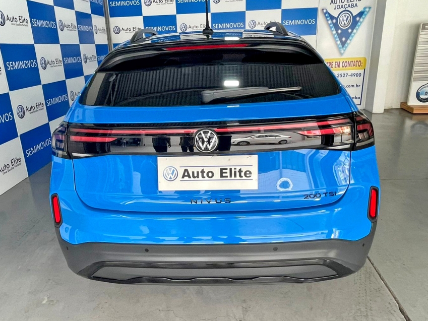 volkswagen nivus 1.0 200 tsi total flex highline automatico 4p 20255