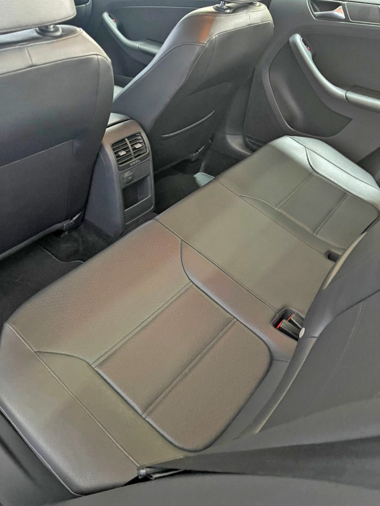 volkswagen jetta 2.0 tsi highline 211cv gasolina 4p tiptronic flex automatico 20168