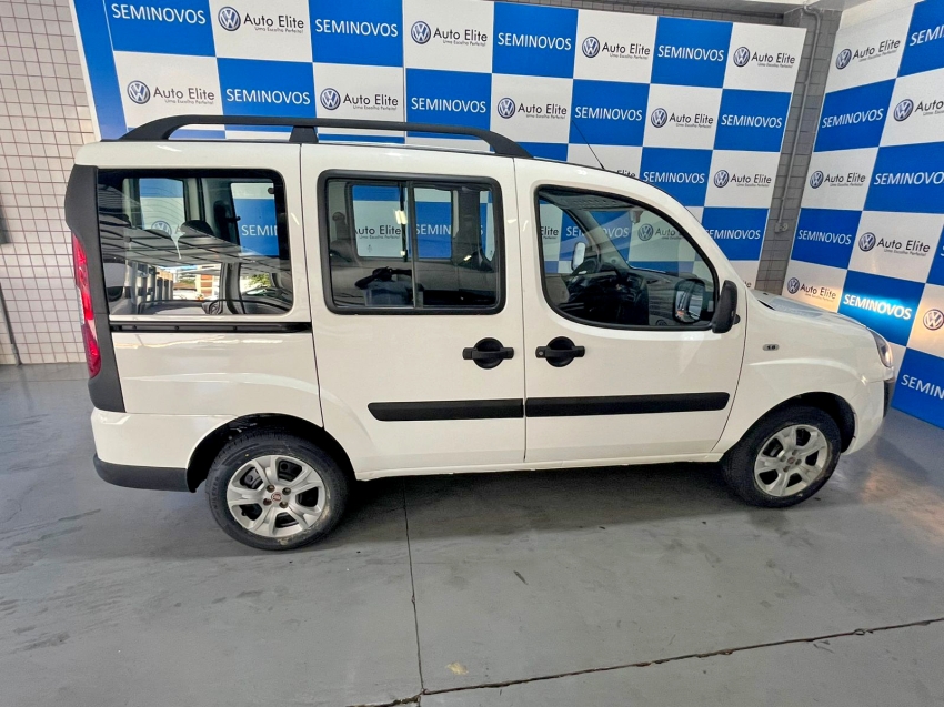 fiat doblo 1.8 mpi essence 7l 16v flex 4p manual 5p 20205