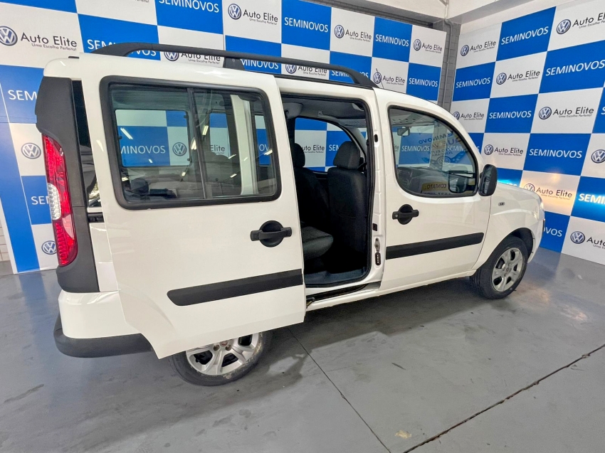 fiat doblo 1.8 mpi essence 7l 16v flex 4p manual 5p 20206