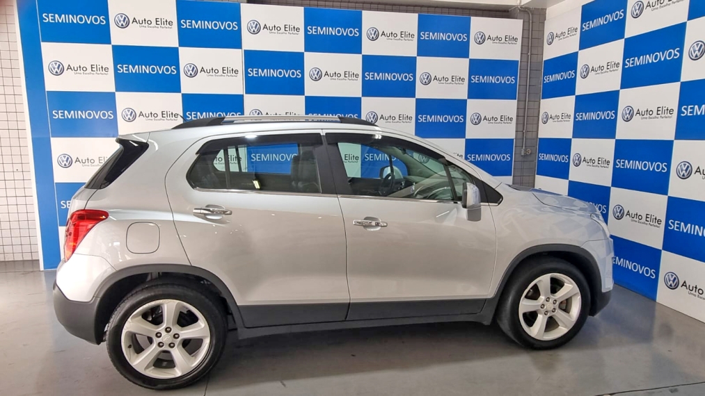 chevrolet tracker 1.8 mpfi ltz 4x2 16v flex 4p automatico 20152
