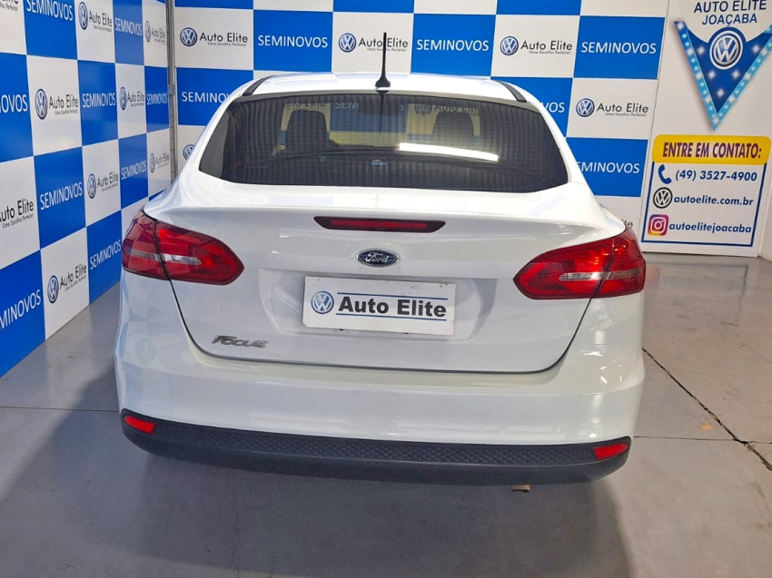 ford focus 2.0 se 16v flex 4p powershift automatico 20182