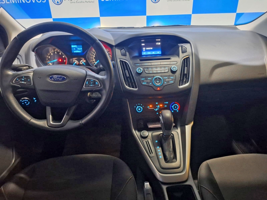 ford focus 2.0 se 16v flex 4p powershift automatico 20186