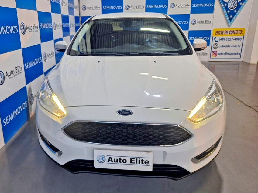 ford focus 2.0 se 16v flex 4p powershift automatico 2018