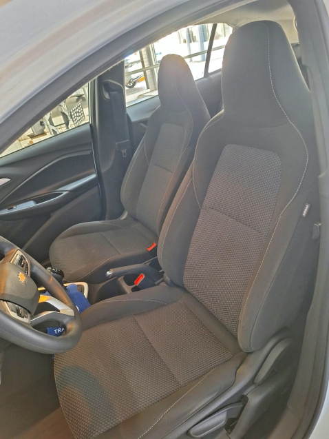 chevrolet onix 1.0 joy 8v hatch  black edition flex mec 4p manual 20216