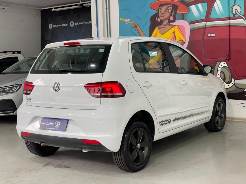volkswagen fox 1.6 msi total flex connect 4p manual 2018