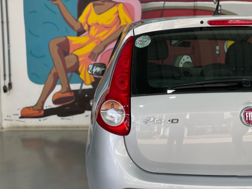 fiat palio 1.0 mpi attractive 8v flex 4p manual 2016