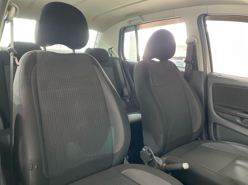 volkswagen fox 1.6 msi total flex connect 4p i-motion automatico 2019
