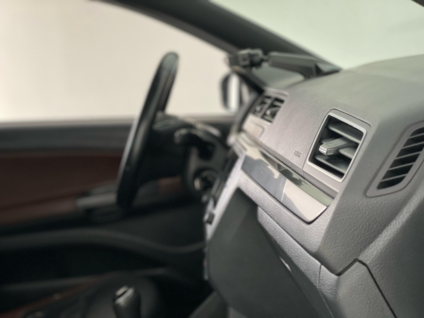 volkswagen saveiro 1.6 cross cd 16v flex 2p manual 4p automatico 2019