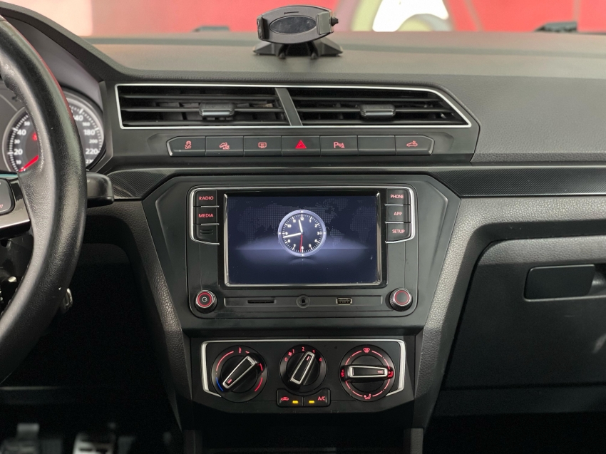 volkswagen saveiro 1.6 cross cd 16v flex 2p manual 4p automatico 2019