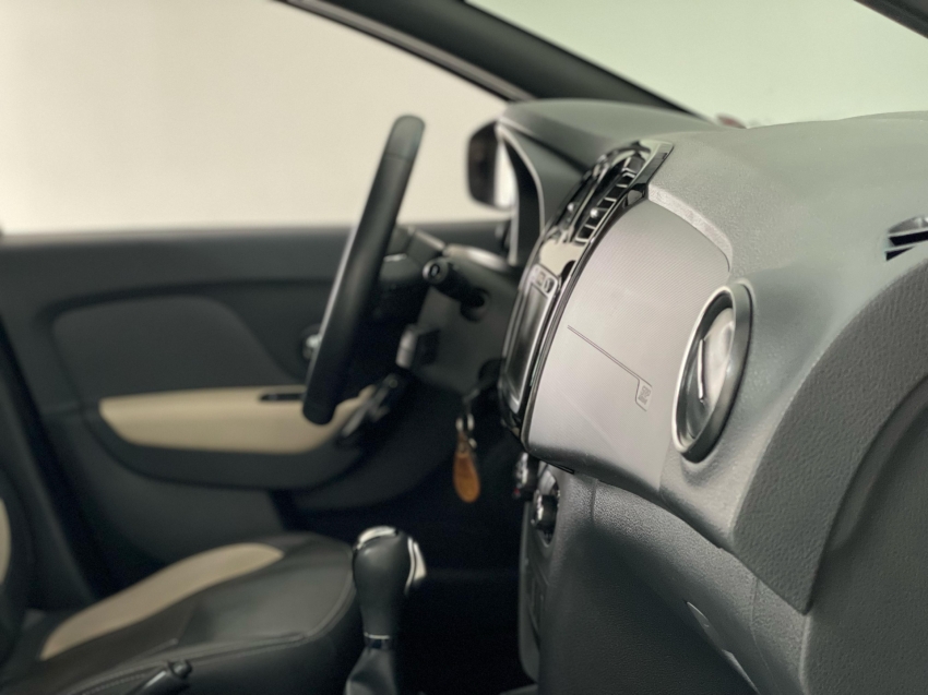 renault sandero stepway 1.6 16v 4p flex cvt automatico 2020
