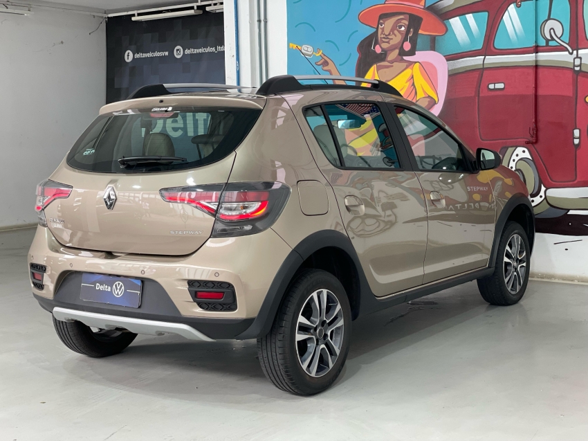 renault sandero stepway 1.6 16v 4p flex cvt automatico 2020