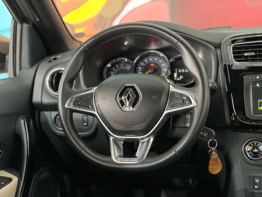 renault sandero stepway 1.6 16v 4p flex cvt automatico 2020