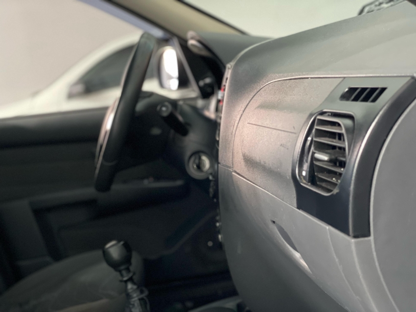 fiat siena 1.4 mpi el 8v flex 4p manual 2015