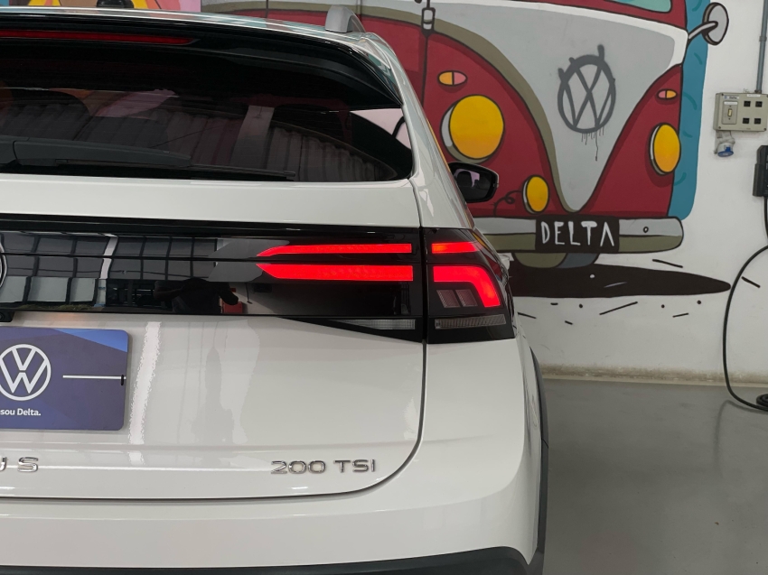 volkswagen nivus 1.0 200 tsi total flex highline automatico 4p 2023