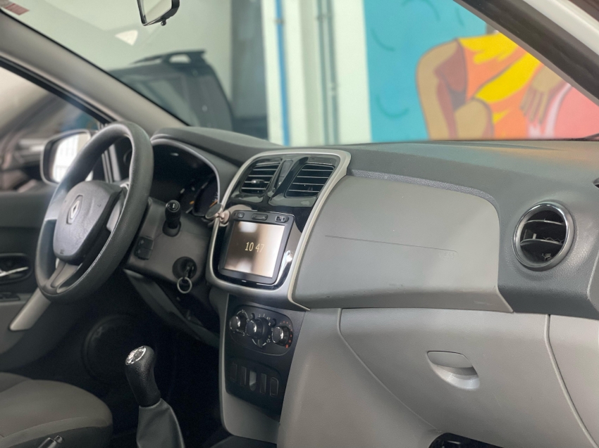 renault logan 1.0 12v sce flex expression manual 4p 2018